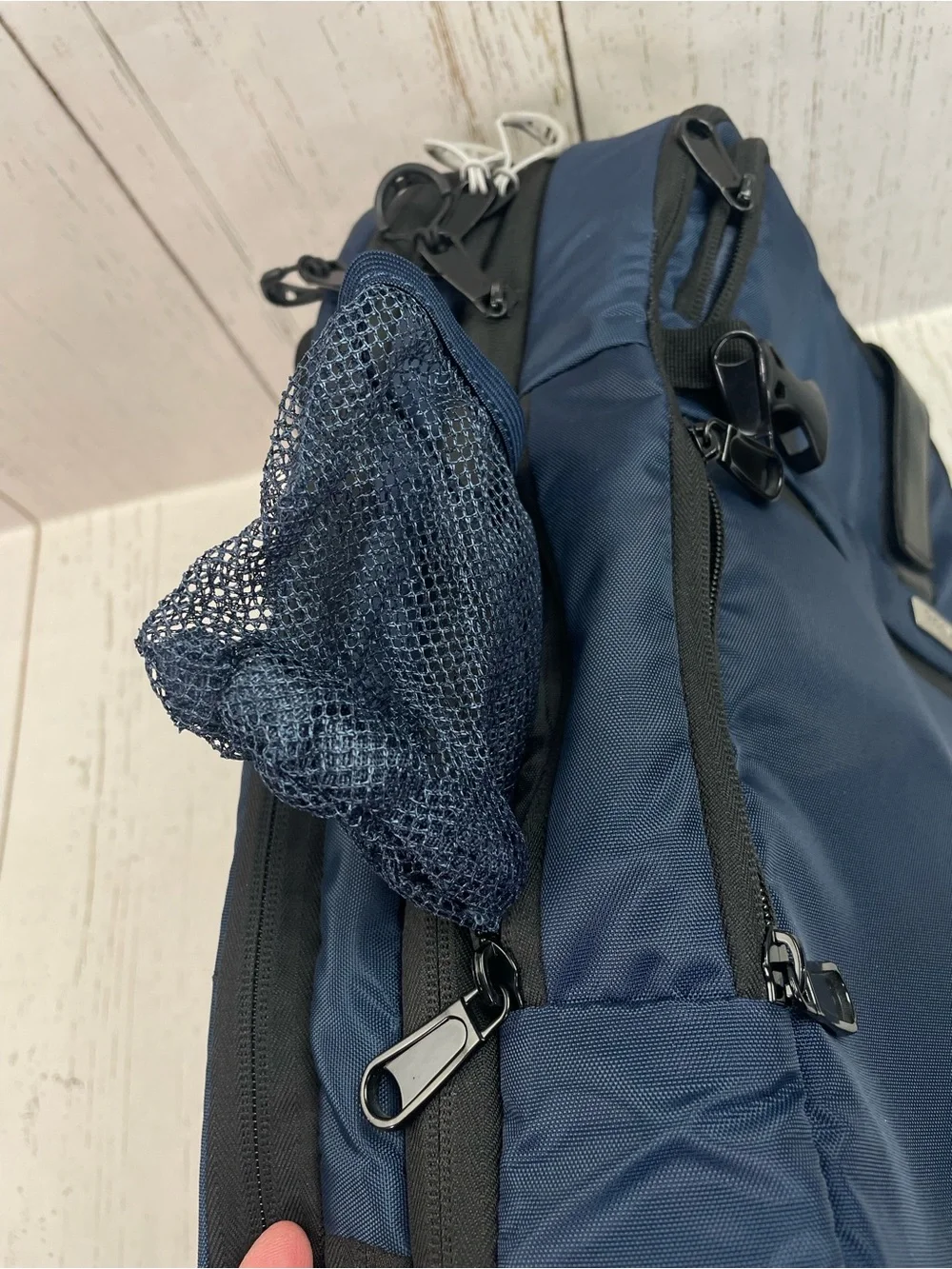 Duchamp London Expandable Travel Carry-On Backpack *Luggage Trolley Sleeve